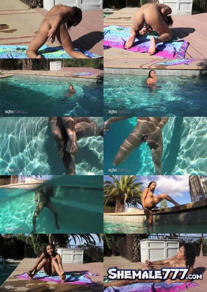 Bob Maverick, Bobs-TGirls, Grooby: Mara Nova - Pool Fun (HD 720p)